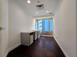 The Octagon (D1), Office #572112861
